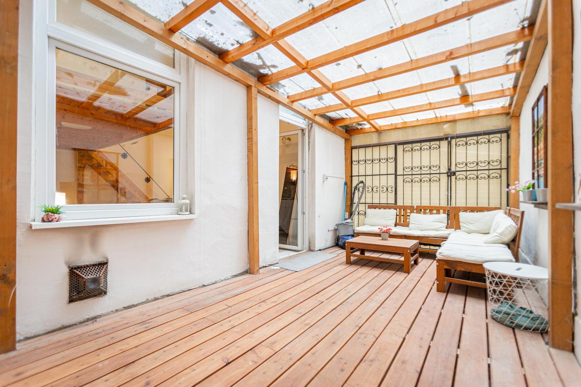 דירות בודפשט Cosy Flat With Balcony מראה חיצוני תמונה