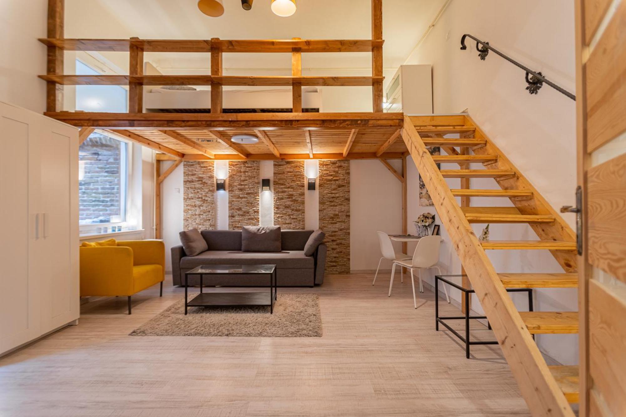 דירות בודפשט Cosy Flat With Balcony מראה חיצוני תמונה